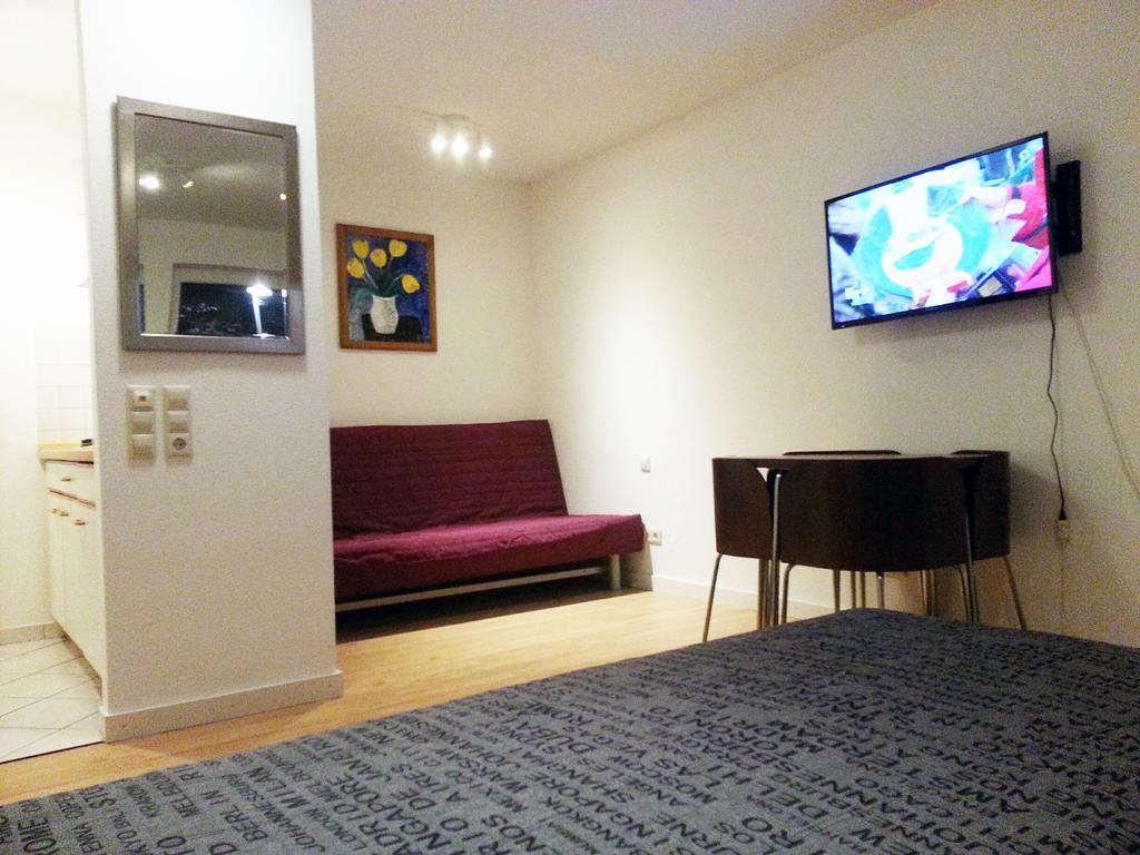 Holiday Apartment Zwinger دريسدن المظهر الخارجي الصورة